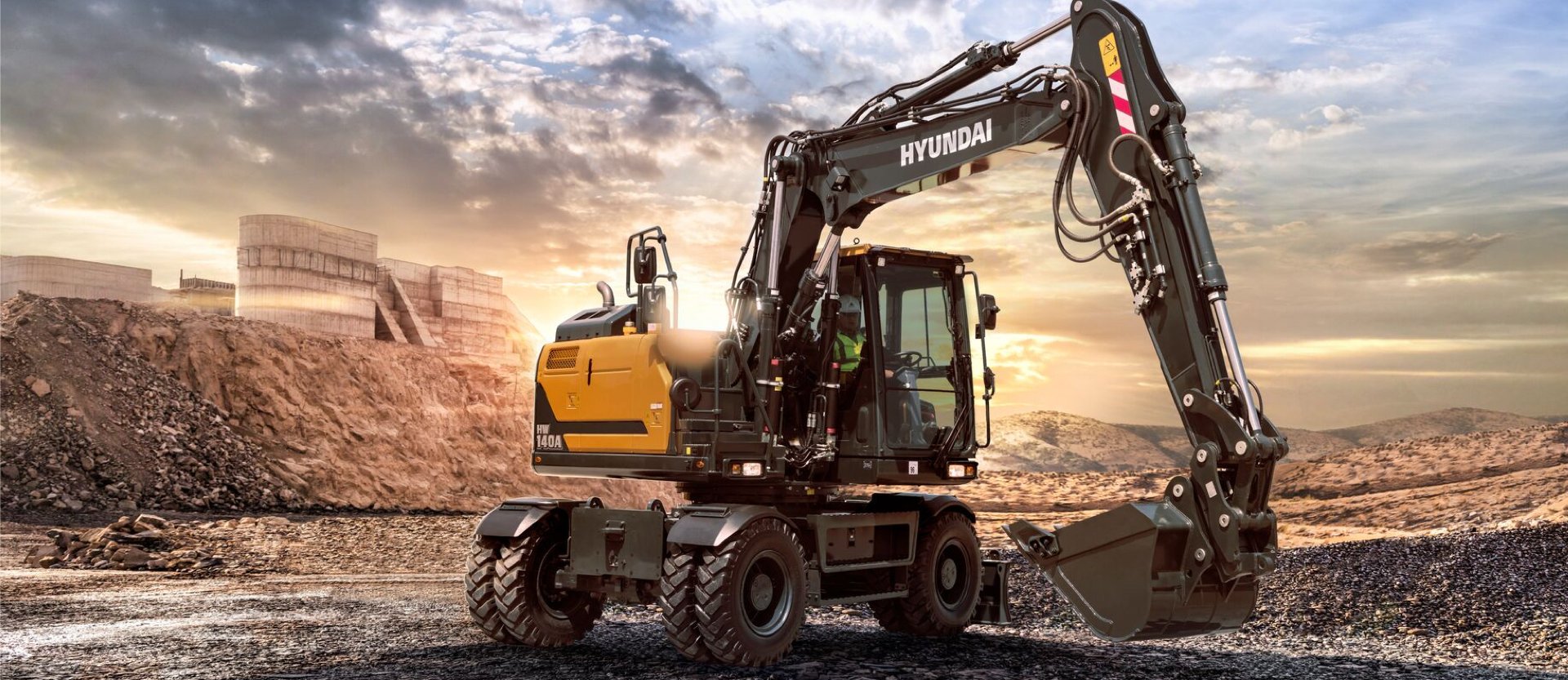 HW140A 14 Tonne Wheeled Excavator | HD HCEE