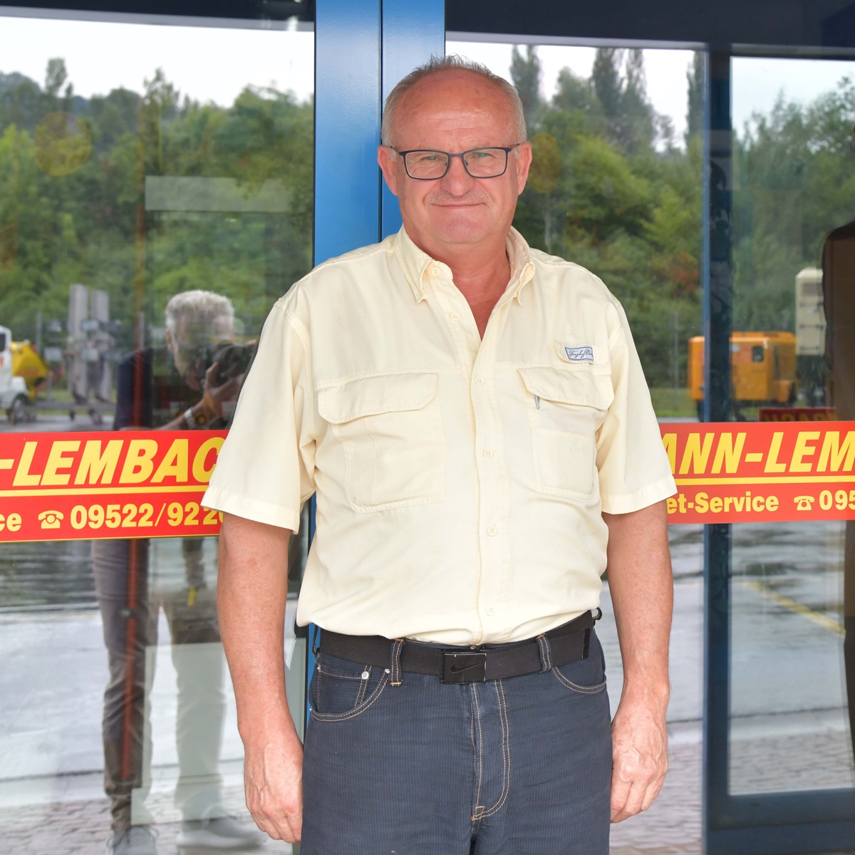 Willibald Klarmann in front of his company Klarmann - new Hyundai Dealer