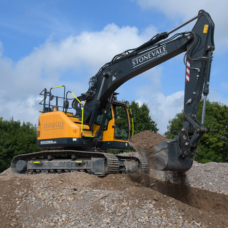 Excavation réalisée par une Hyundai HX235A LCR